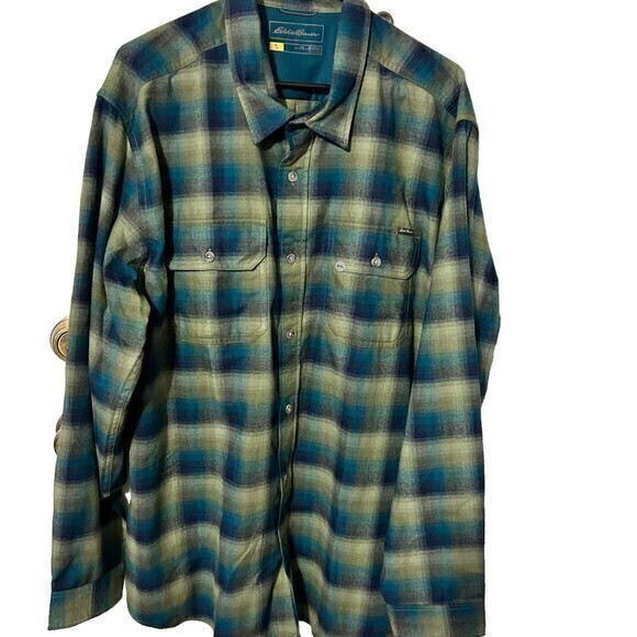 Eddie Bauer Mens Flannel Shirt Relaxed Fit Plaid Long‎ Sleeve Black Gray 2XL - Picture 1 of 5